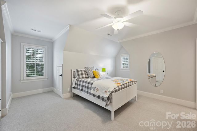 127 Heathland Lane, Mooresville, NC 28117