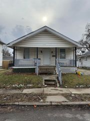 460 E Wildwood Avenue, Fort Wayne, IN 46806