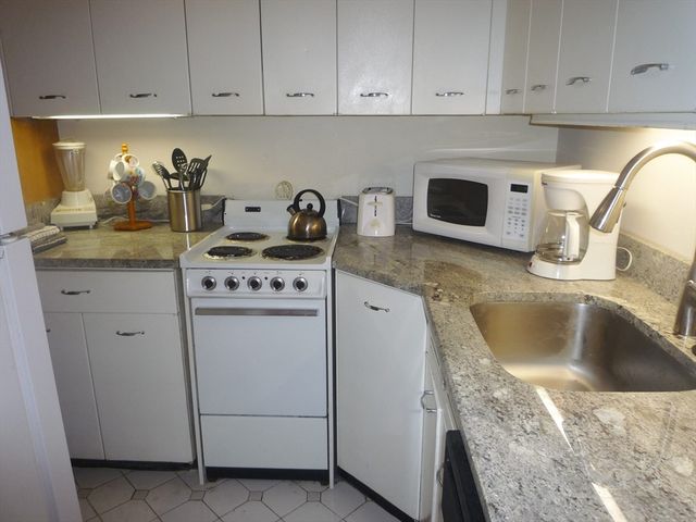 29 Concord Avenue 603, Cambridge, MA 02138