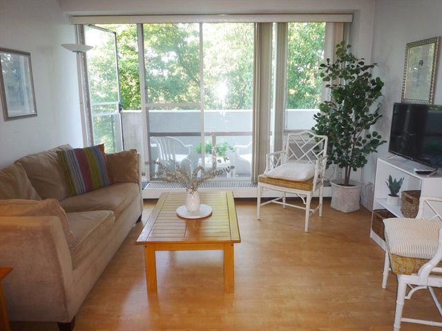 29 Concord Avenue 603, Cambridge, MA 02138