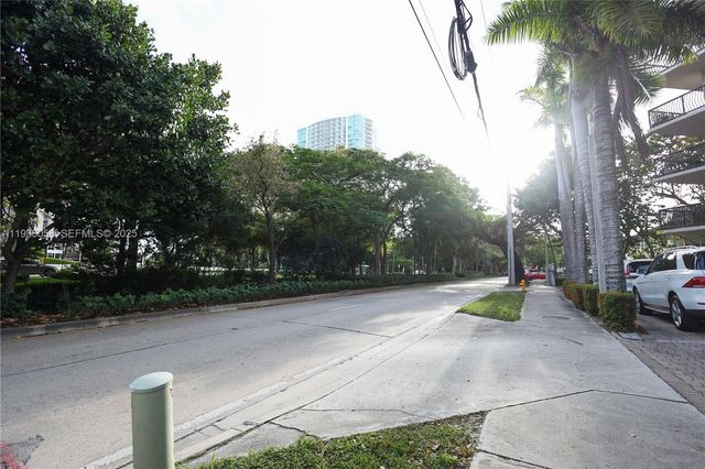 1918 Brickell Ave 201, Miami, FL 33129