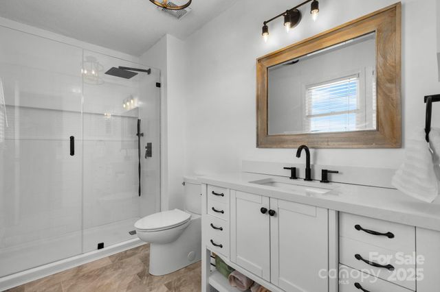 20 Meandering Way, Granite Falls, NC 28630