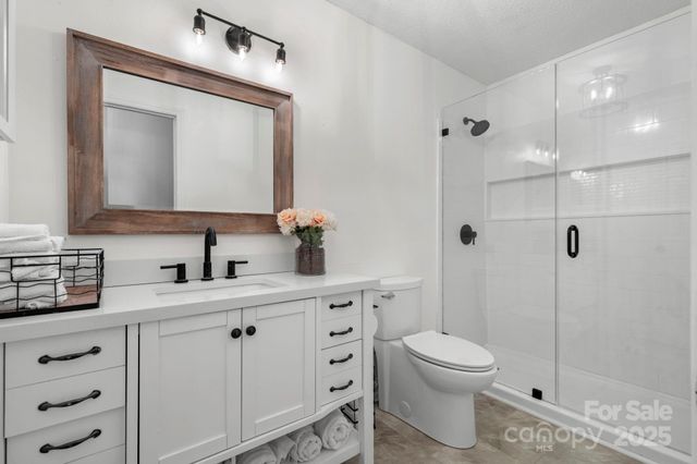 20 Meandering Way, Granite Falls, NC 28630