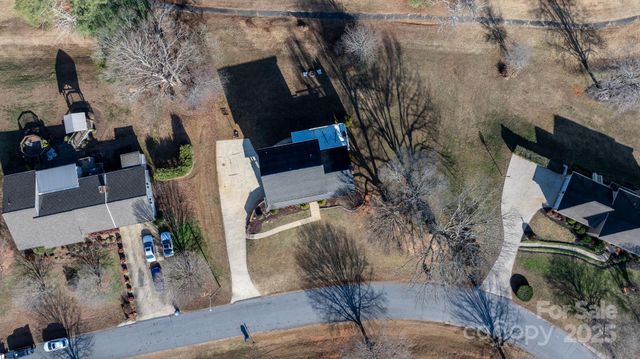 20 Meandering Way, Granite Falls, NC 28630