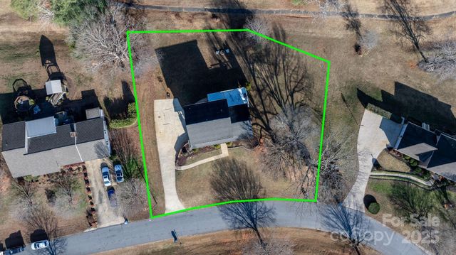 20 Meandering Way, Granite Falls, NC 28630