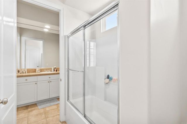 1546 Oak Ave, Carlsbad, CA 92008