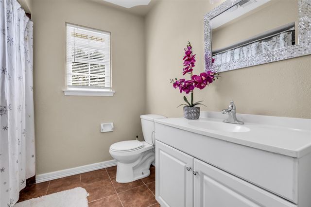 5007 Inverness Drive, Baytown, TX 77521