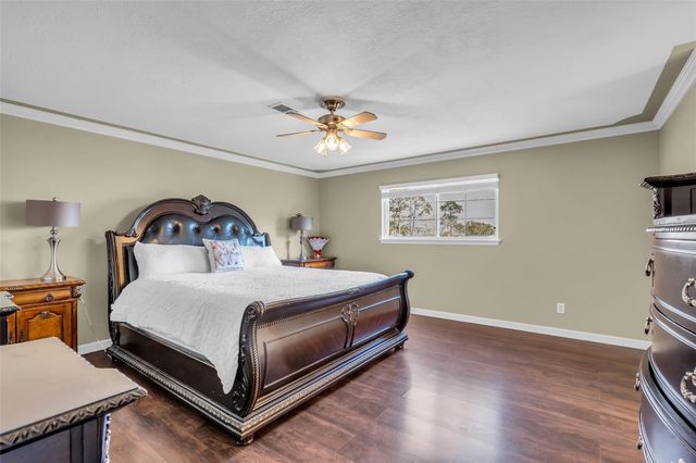 5007 Inverness Drive, Baytown, TX 77521