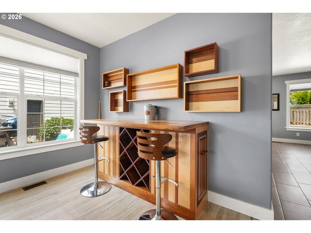 364 Ne 20TH Ave, Canby, OR 97013