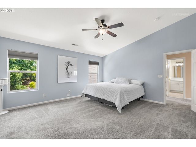 364 Ne 20TH Ave, Canby, OR 97013