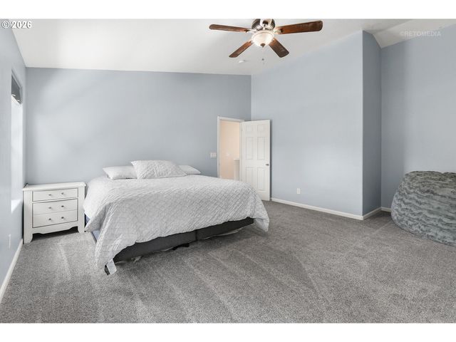 364 Ne 20TH Ave, Canby, OR 97013