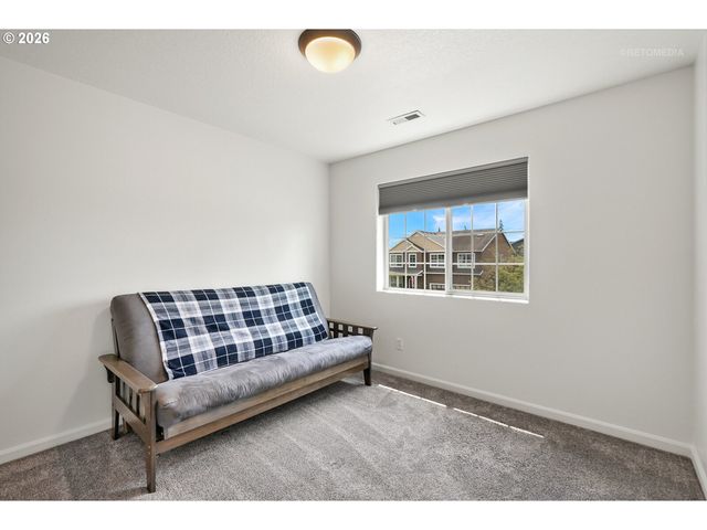 364 Ne 20TH Ave, Canby, OR 97013
