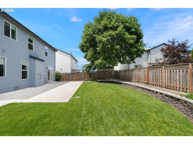 364 Ne 20TH Ave, Canby, OR 97013