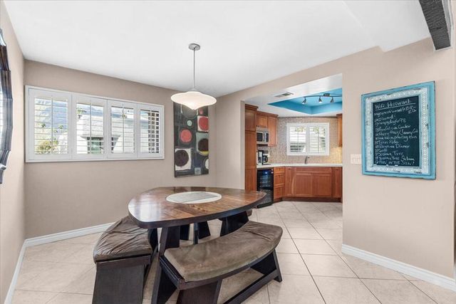 3155 E Ramon Road 312, Palm Springs, CA 92264