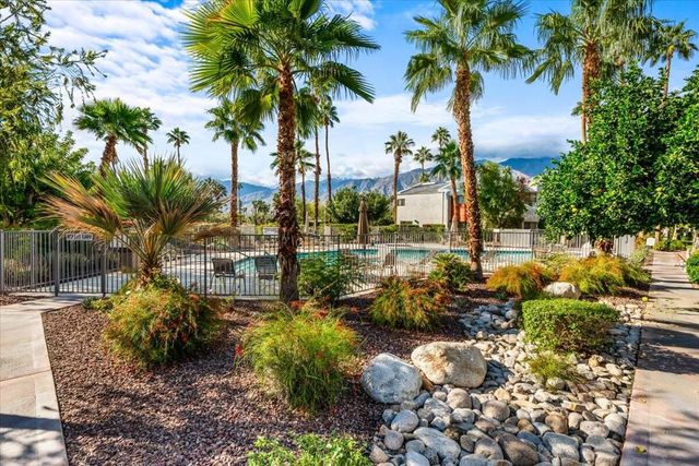 3155 E Ramon Road 312, Palm Springs, CA 92264
