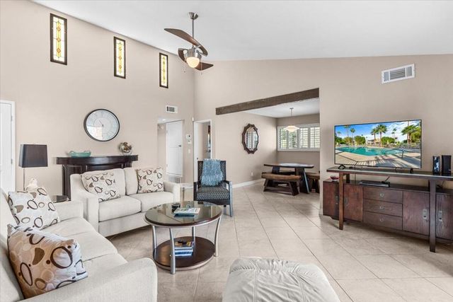 3155 E Ramon Road 312, Palm Springs, CA 92264