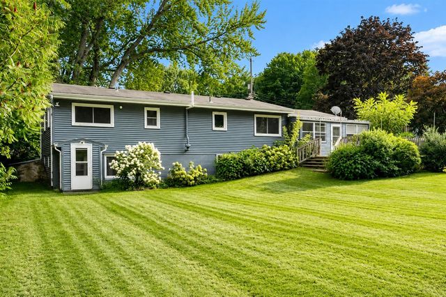 3302 Northview Drive, Kalamazoo, MI 49004