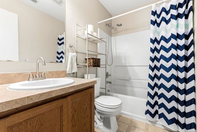 10015 Amber Breeze, San Antonio, TX 78245
