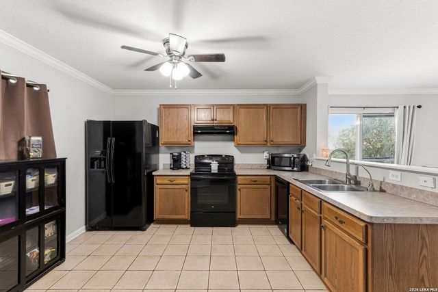 10015 Amber Breeze, San Antonio, TX 78245