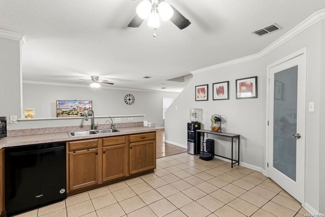 10015 Amber Breeze, San Antonio, TX 78245
