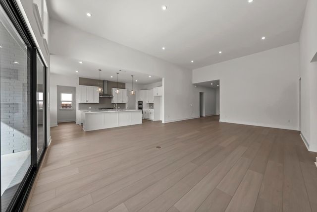 112 Irvine PASS, Liberty Hill, TX 78642
