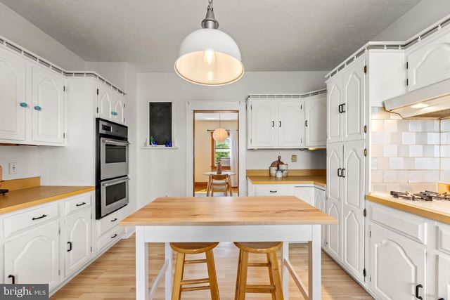 5400 CARTER AVE, Baltimore, MD 21214