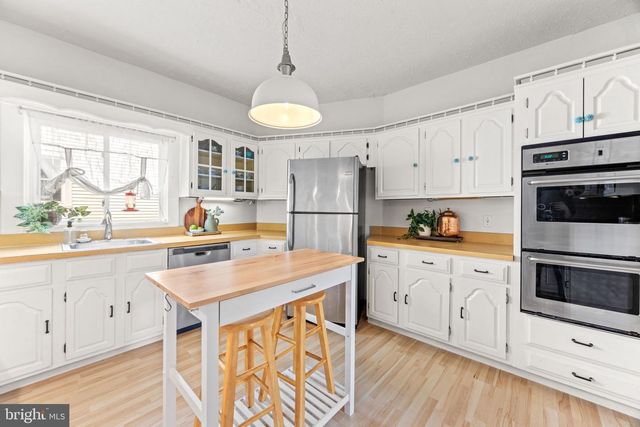5400 CARTER AVE, Baltimore, MD 21214