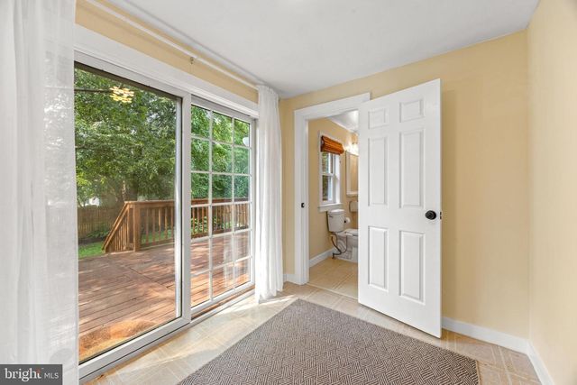 5400 CARTER AVE, Baltimore, MD 21214