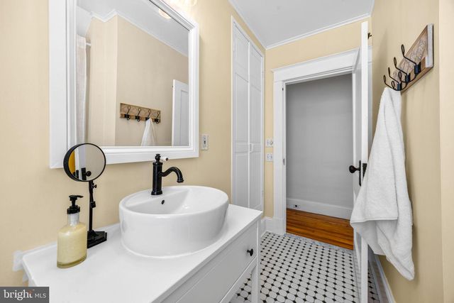 5400 CARTER AVE, Baltimore, MD 21214