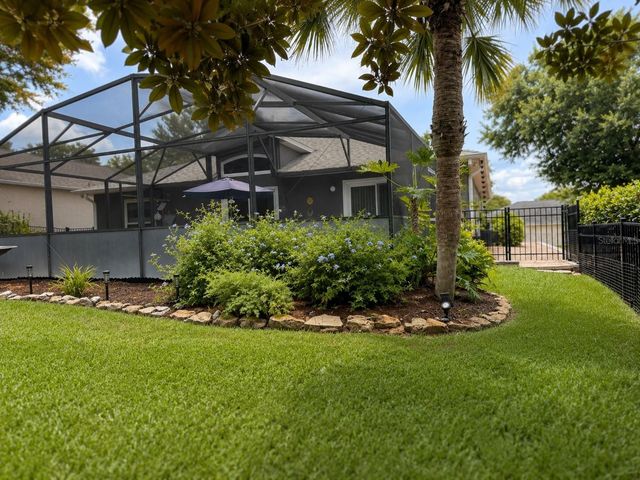 239 CHINA BERRY CIRCLE, Davenport, FL 33837