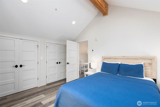 10 Front Street NW, Coupeville, WA 98239