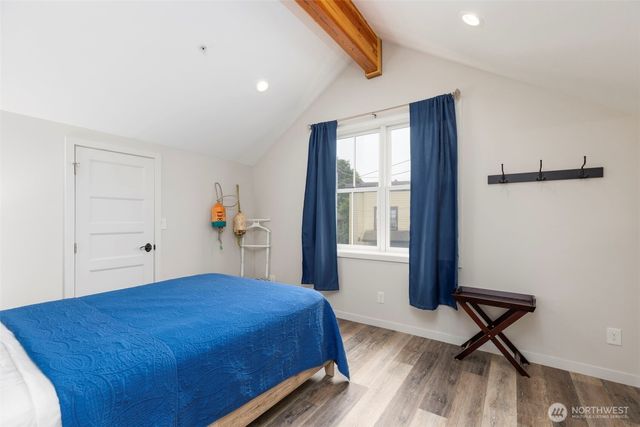 10 Front Street NW, Coupeville, WA 98239