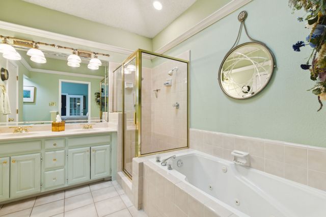 4055 Seabury Drive, Dallas, TX 75287