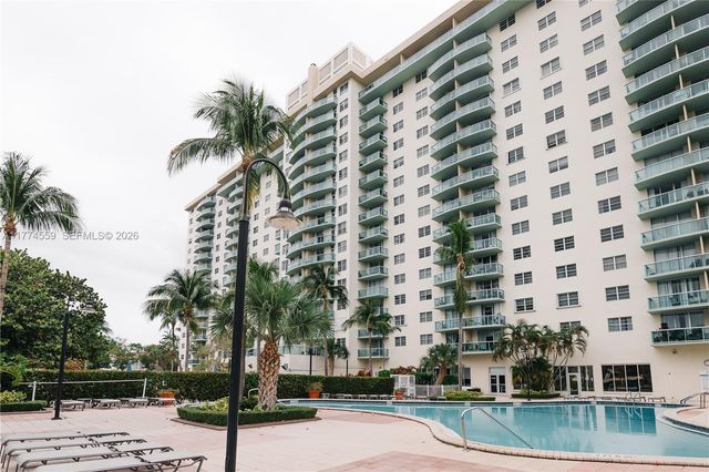 19390 Collins Avenue 1614, Sunny Isles Beach, FL 33160