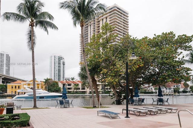 19390 Collins Avenue 1614, Sunny Isles Beach, FL 33160