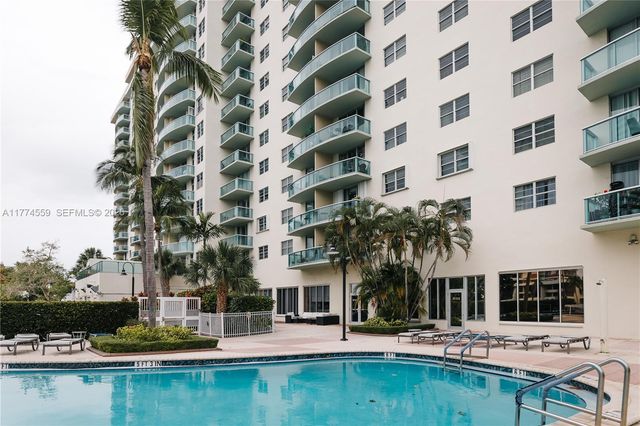 19390 Collins Avenue 1614, Sunny Isles Beach, FL 33160