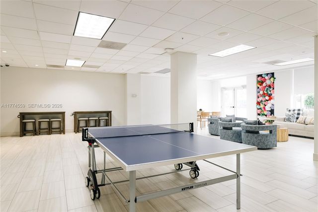 19390 Collins Avenue 1614, Sunny Isles Beach, FL 33160