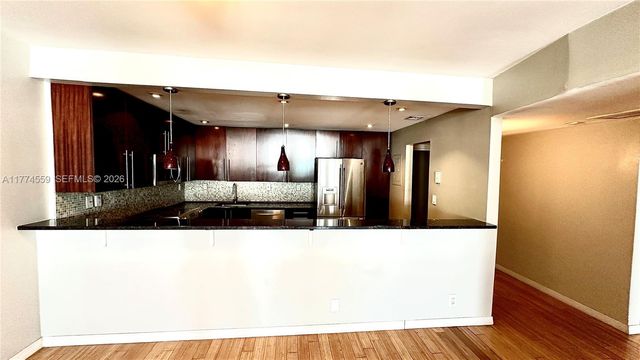 19390 Collins Avenue 1614, Sunny Isles Beach, FL 33160