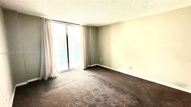 19390 Collins Avenue 1614, Sunny Isles Beach, FL 33160