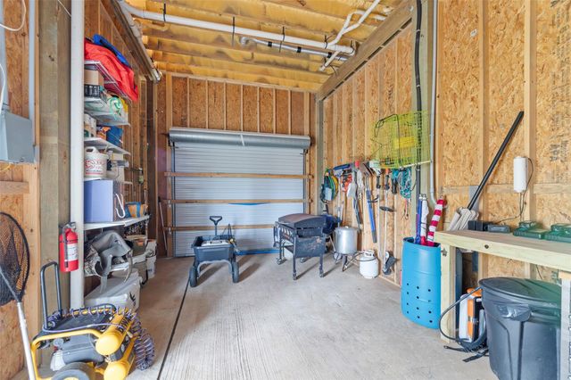 2024 County Road 201, Sargent, TX 77414