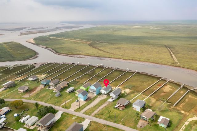 2024 County Road 201, Sargent, TX 77414