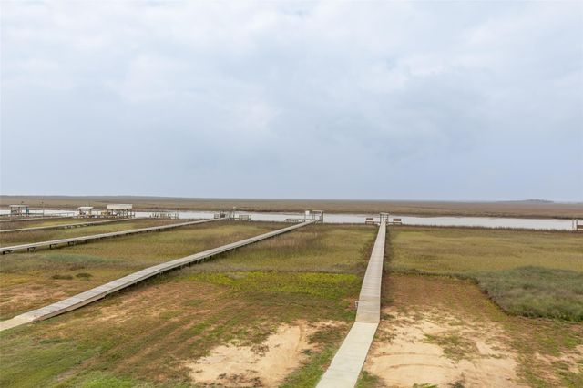 2024 County Road 201, Sargent, TX 77414