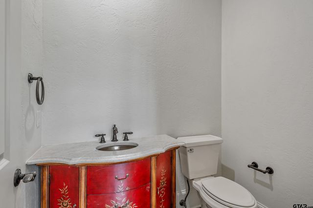 4318 Cascades Blvd, Tyler, TX 75709