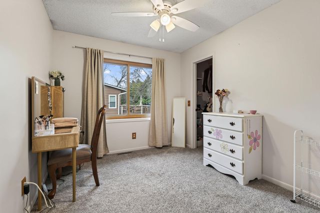 9466 Irving Avenue N, Brooklyn Park, MN 55444
