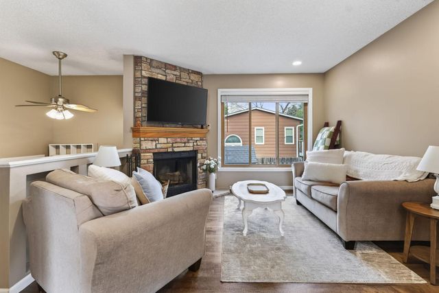 9466 Irving Avenue N, Brooklyn Park, MN 55444