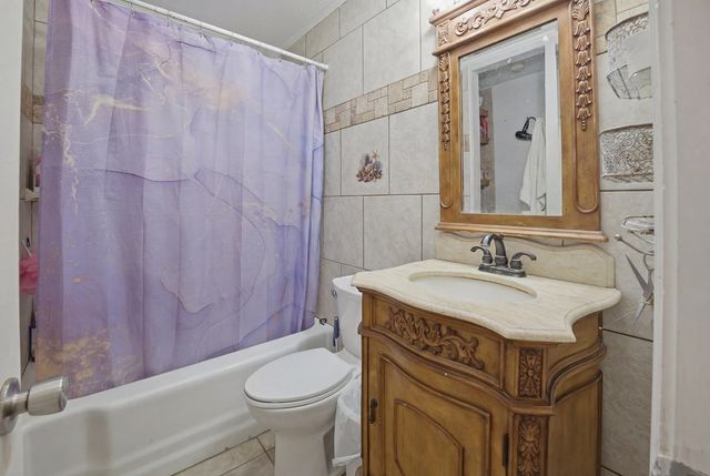 4209 Harlowe Dr, Midland, TX 79703