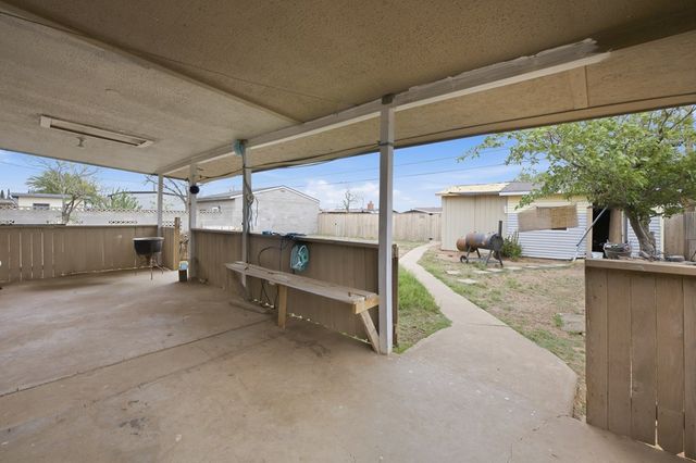 4209 Harlowe Dr, Midland, TX 79703