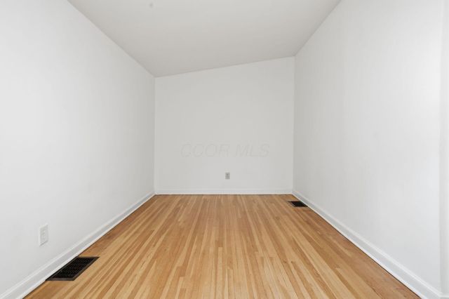 255 E Kelso Road, Columbus, OH 43202