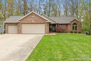 7316 Tylerwood Court, Blendon Twp, MI 49426