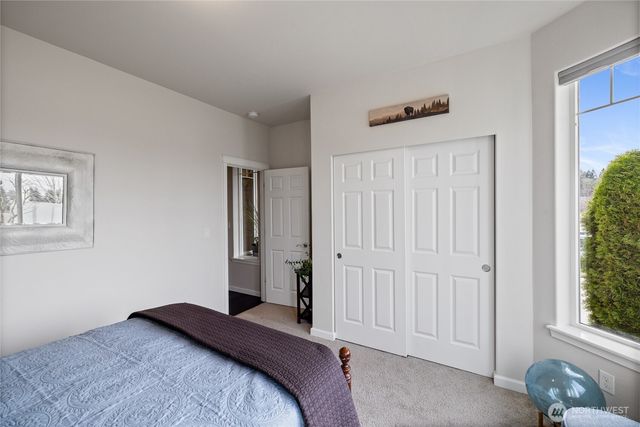 736 Mandee Street SE, Lacey, WA 98513